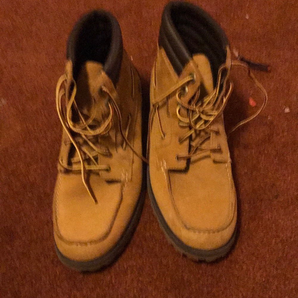 Timberland boots worm once water proof size 6 mens